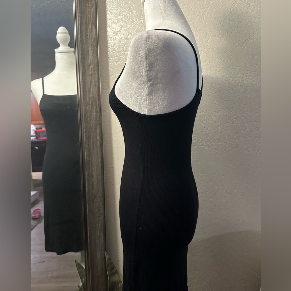 Pretty Little Thing Midi Dress